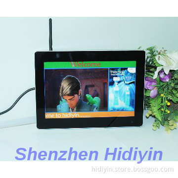 13.3  inch Bus LCD Advertising Player